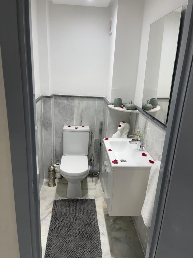 Appartement En Duplex Avec 3 Chambres Haut Standing Gueliz Marrakech مراكش المظهر الخارجي الصورة